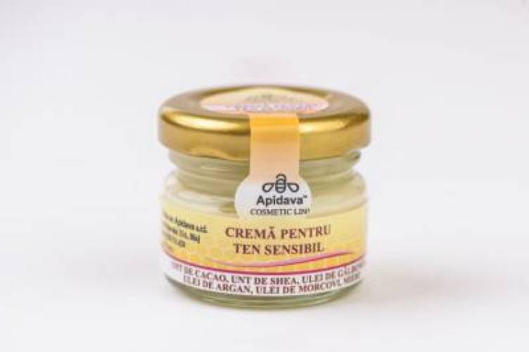 APIDAVA Crema pt ten sensibil 30ml