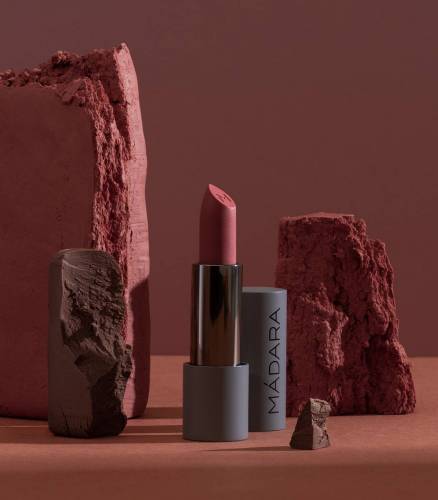 Ruj mat cremos, Velvet Wear 32 Warm Nude, 4g - Madara