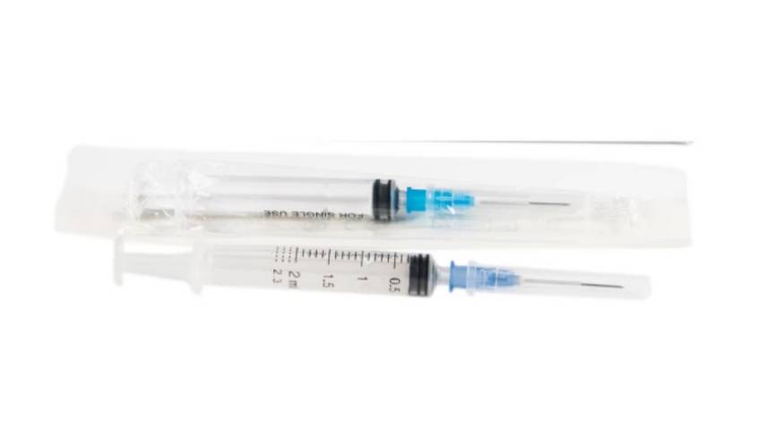 Seringa cu ac 2 ml