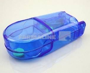 Separator medicamente cu dispozitiv de taiere