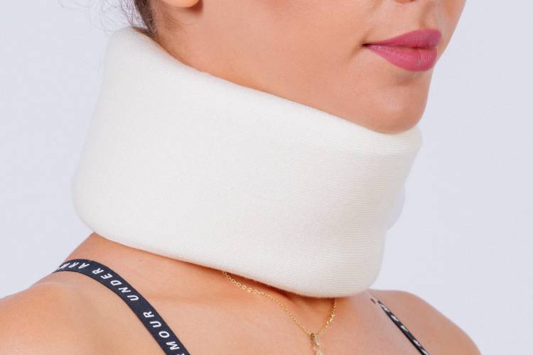 Guler cervical din spuma Orthomed - S