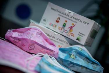 Masca medicala pentru copii pink x 50buc