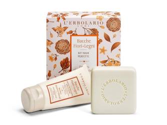 L'Erbolario Pachet Berries Flowers Crema de maini 75ml + Sapun 100g